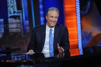 Ще успее ли Джон Стюарт да възроди ерата на сатиричните новини?