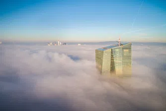 ЕЦБ: Банките показват „зашеметяващо несъответствие“ със зелената сделка