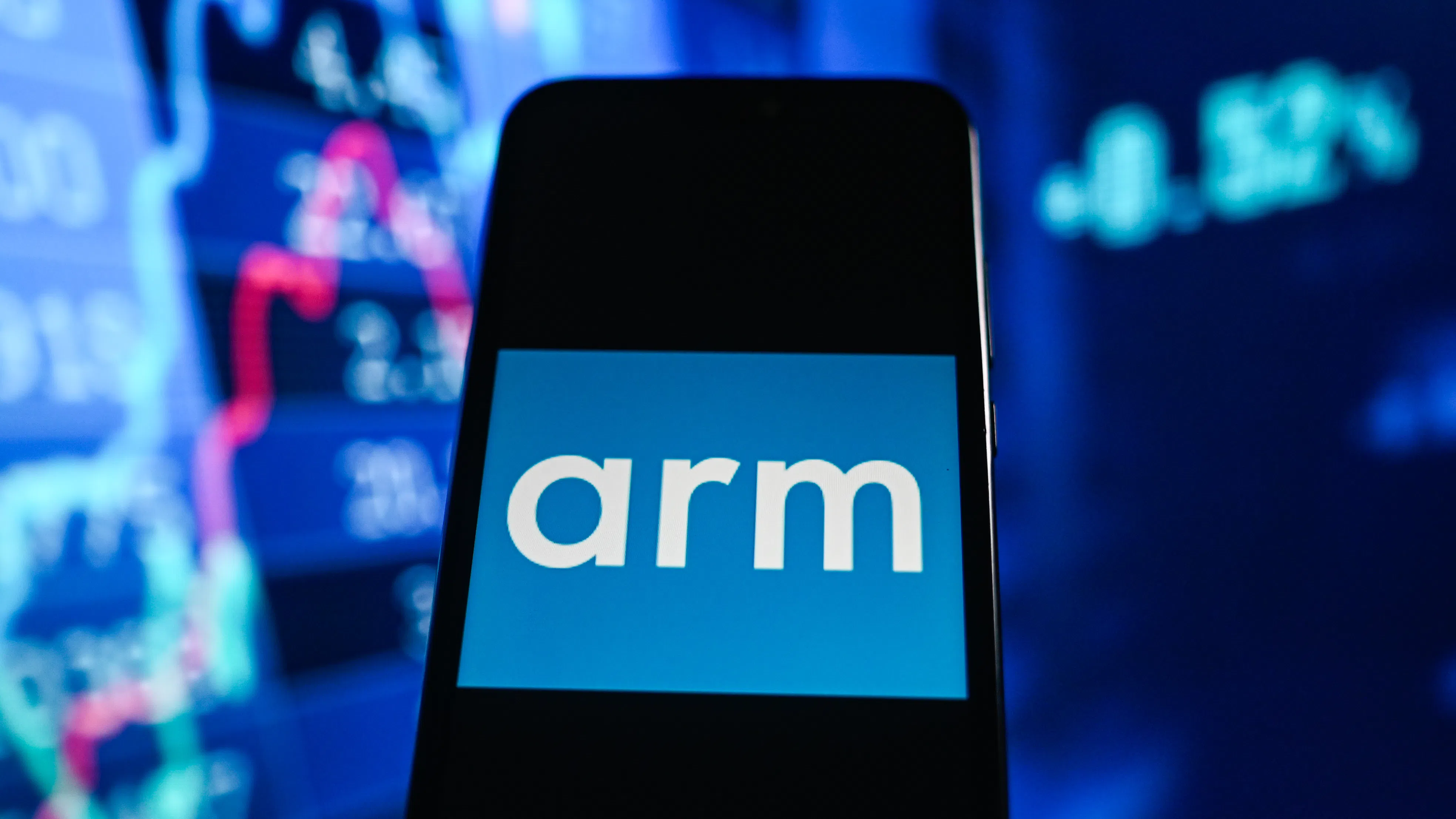 Arm работи по свой собствен чип. Това може да промени цялата полупроводниковата индустрия