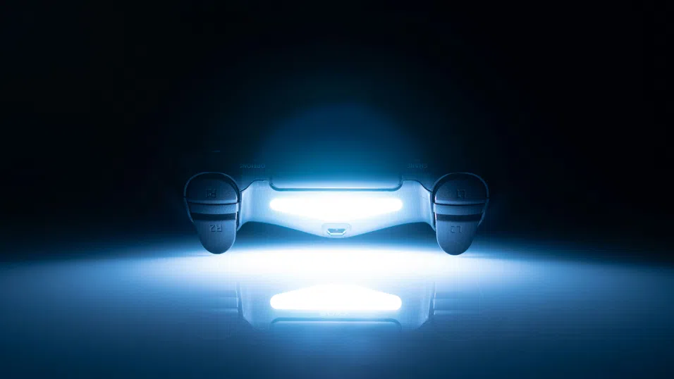 Печалбата на Sony скача благодарение на приходите от игри и филми