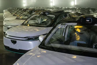 Baidu натиска газта на автономните коли: китайските роботаксита вече настигат Waymo в надпреварата за автономно бъдеще