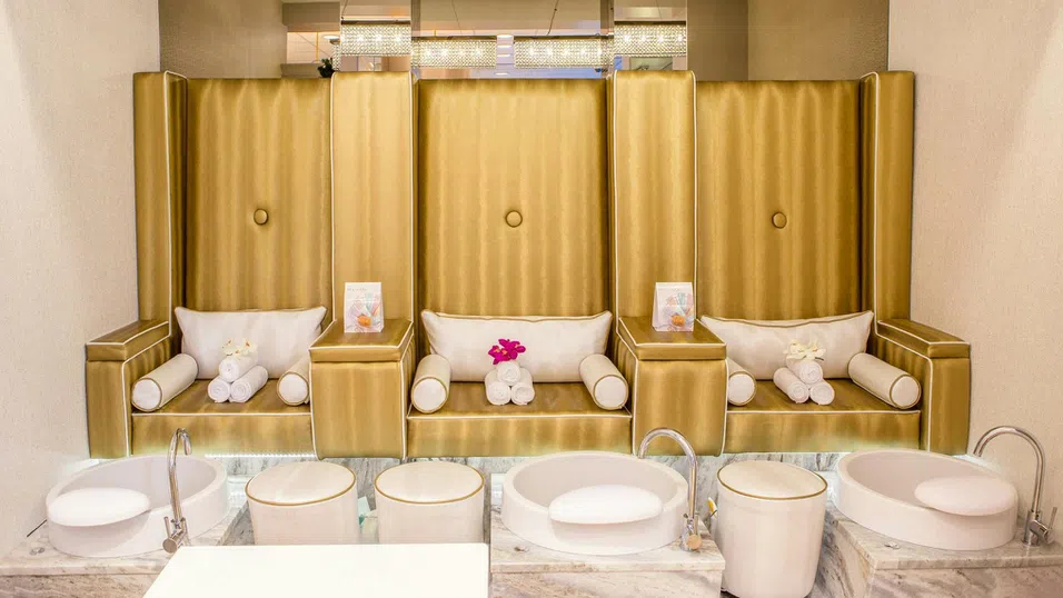 Частен готвач и масаж: Airbnb стъпва в сектора на луксозните услуги