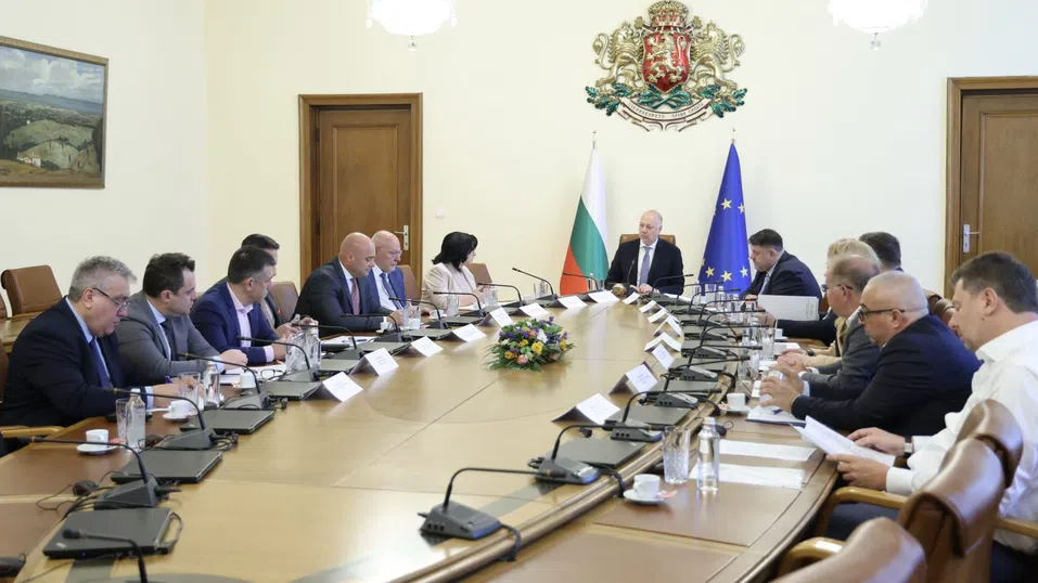 МС предлага промени в Закона за еврото срещу необосновано покачване на цените