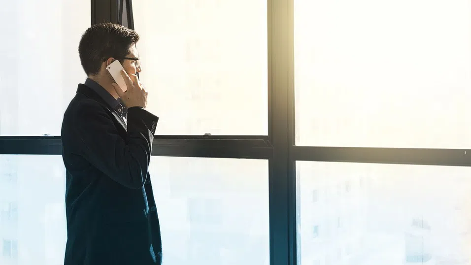 „Умно, а не шумно“: 5 фрази на успешните хора, които не са център на внимание