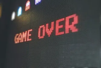 Тъмната икономика зад хаковете в гейминга: Кой печели от нечестната игра?