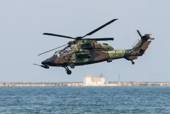 Испания и Мароко струпват полиция и войски на границата след слухове за нов наплив към Сеута