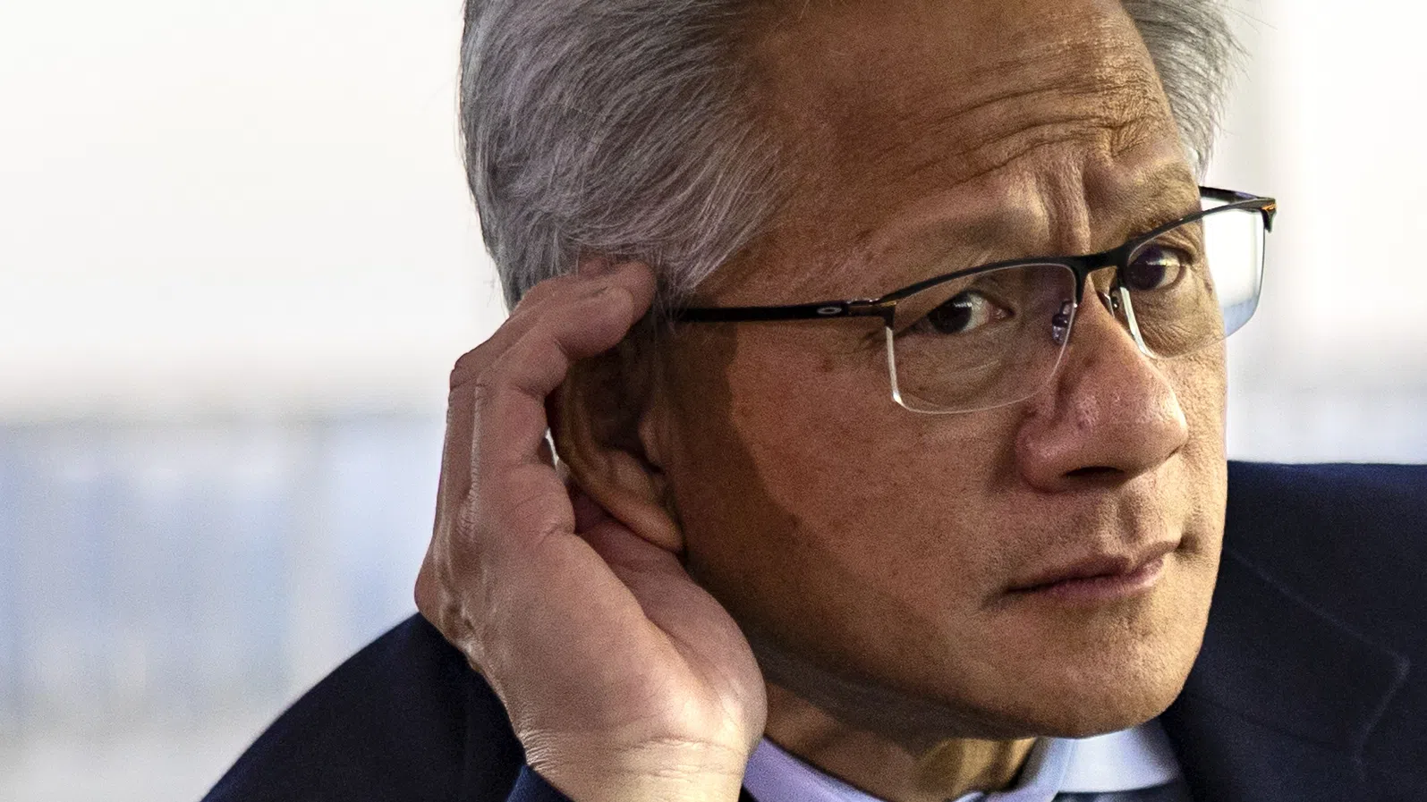 Иска ли всъщност Китай да купува най-авангардните чипове на Nvidia?