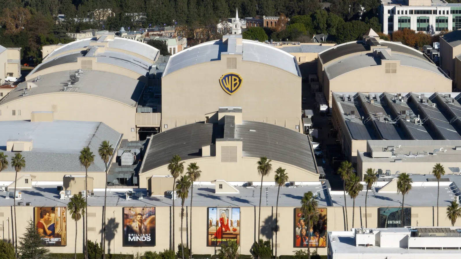 „Кошмар“: Как Холивуд вижда битката за Warner Bros