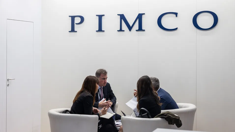 Pimco предупреждава за дългосрочен отлив от американски заради непредсказуемите политики на Тръмп