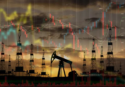 Отвъд Ормузкия проток: Защо затварянето на находища в Близкия изток заплашва да задържи цените на петрола високи?