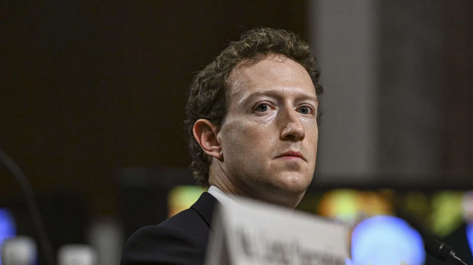 Meta е осъдена да плати 375 милиона долара за експлоатация на деца