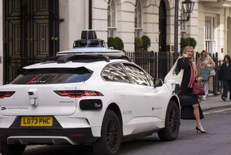 Waymo стартира тестове на автономни таксита в Лондон