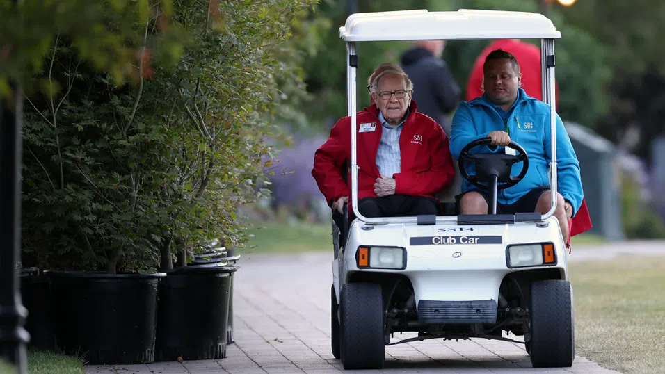 Уорън Бъфет признава, че се е оттеглил, след като най-после е усетил възрастта си
