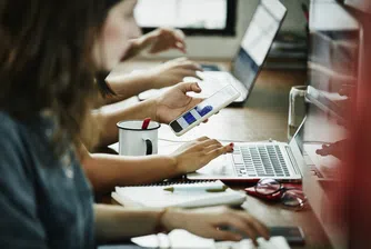 Gen Z в офиса: Как може поколението да просперира в ерата на изкуствения интелект