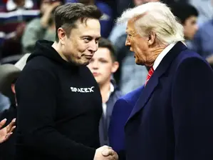 И двамата имат много за губене на междинните избори, а Мъск планира да похарчи поне 100 млн. долара в подкрепа на републиканците
