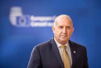 Премиерът Радев: България е извадена от „сивия списък“ за пране на пари