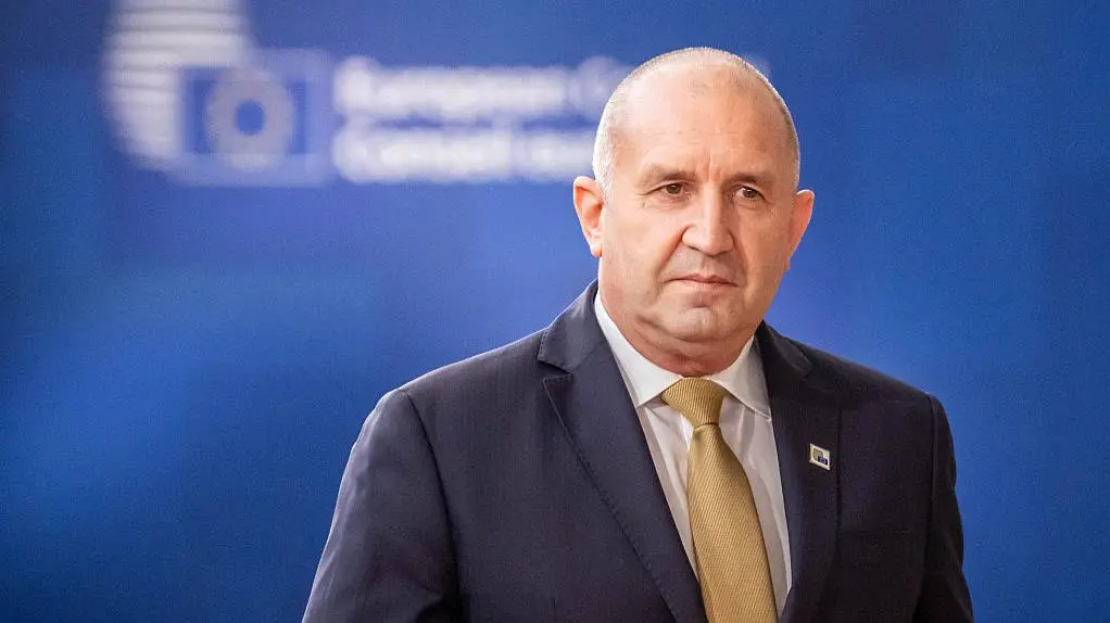 Премиерът Радев: България е извадена от „сивия списък“ за пране на пари