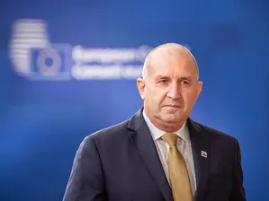 Радев в Брюксел: „Недопустимата агресия срещу цивилни кораби в Черно море трябва да спре“