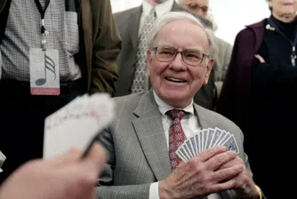 От началото на увлечената от технологиите 2024 година акциите на Berkshire се представят по-добре от Apple, Microsoft и Alphabet. Конгломератът на Бъфет надминава технологичния Nasdaq, както и S&P, Dow и Russell 2000