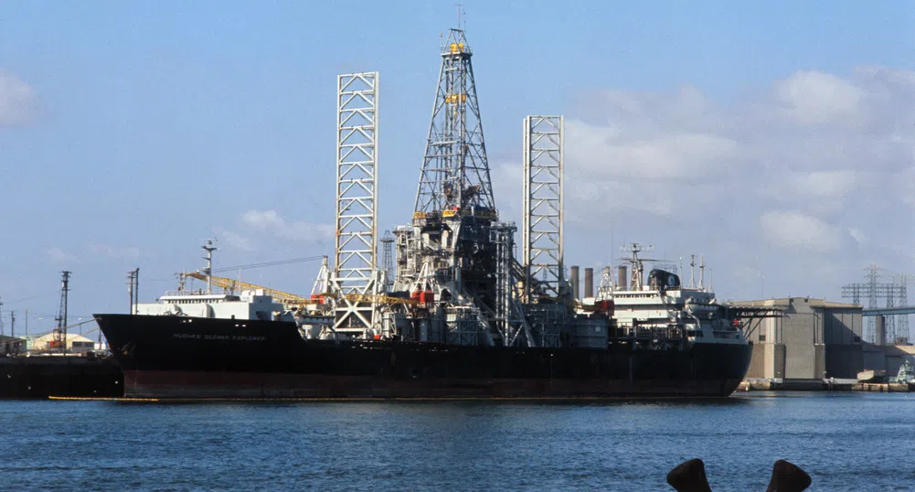 Подводница, милиардер, кораб, кражба. Една история от архивите на ЦРУ