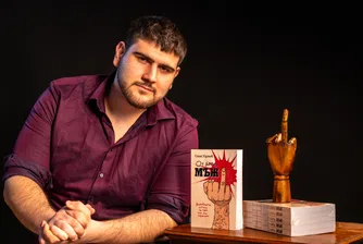 Борец, програмист и автор: 21-годишният Стас Узунов пише за това как се става „От дете мъж“