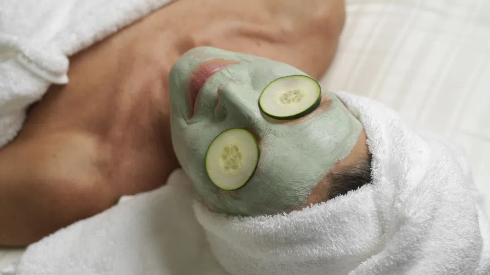 Ваканция за дълголетие: Интравенозни вливания край басейна