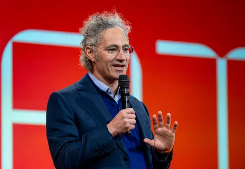 Алекс Карп: Palantir дава на Запада ключово предимство в Близкия изток