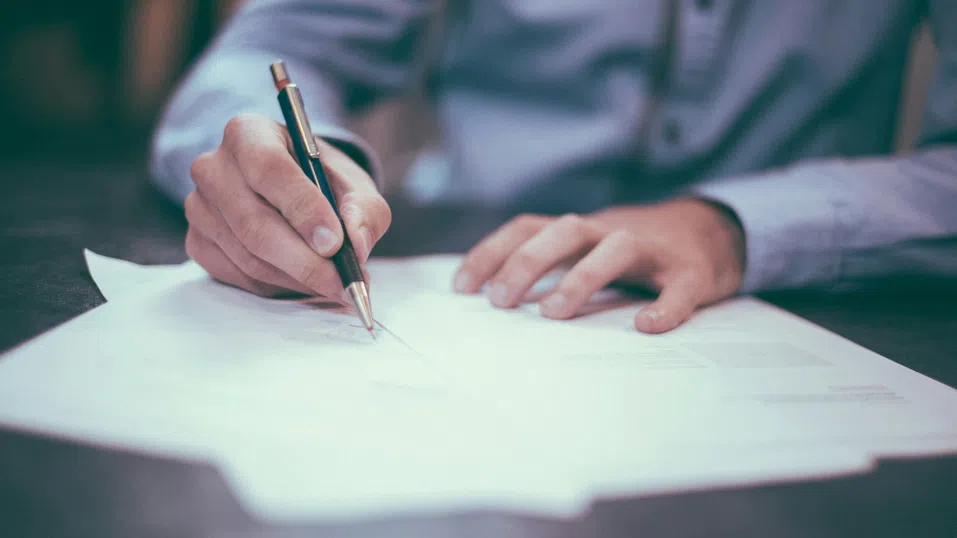 Над 2 млн. лева са постъпили за два дни в хазната с промяната на сделките при нотариуси