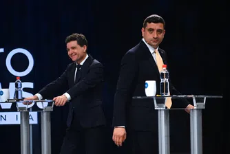 Двамата кандидати за президент, които ще се борят за подкрепа на изборите в неделя, си размениха и обиди - Джордже Симион нарече Никушор Дан „аутист“, а той определи опонента си като „руски бюлетин“