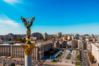 Протестиращи заляха улиците на Киев след като Зеленски уволни министъра на отбраната