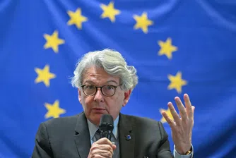 „Не можем да си позволим да бъдем полезни идиоти“: Тиери Бретон за дигиталния суверенитет на Европа