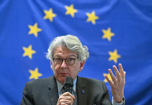 Бившият еврокомисар Бретон и активисти със забрана за влизане в САЩ в атака срещу европейските регулатори на технологичния сектор