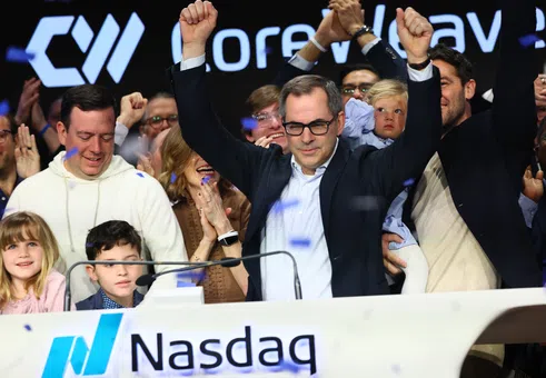 Как CoreWeave се превърна от символ на AI бума в предупреждение за сектора