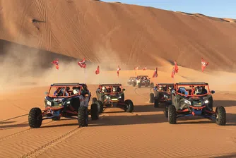 Като в Mad Max, но на живо: Приключение с висок адреналин в пустинята