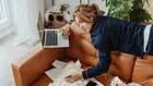 Да работиш болен: Вината и корпоративната култура променят отношението ни към болничните