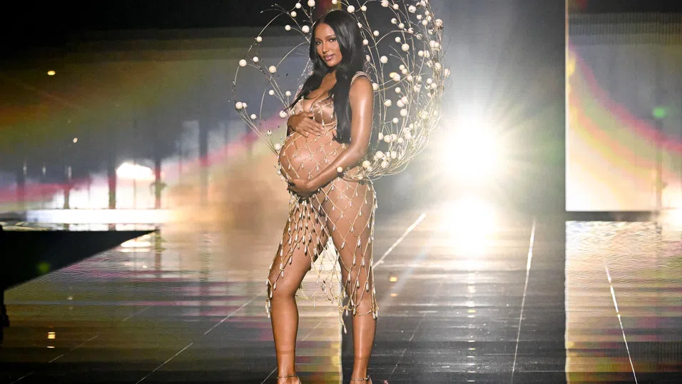 Новите „ангели“ на Victoria’s Secret са бременни, пухкави и играят баскетбол