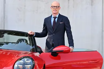 Планът за възраждане на Porsche: По-скъпи автомобили, по-строги бонуси и по-малко работа от вкъщи
