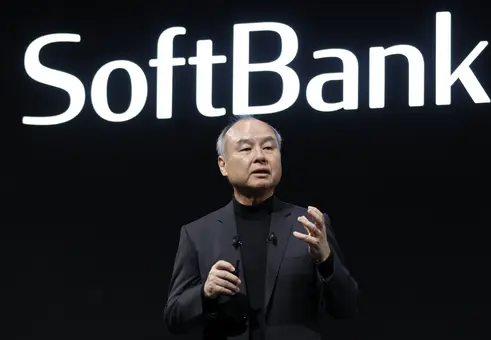 Акциите на SoftBank се сриват с 10% на фона на разпродажбите в технологичния сектор