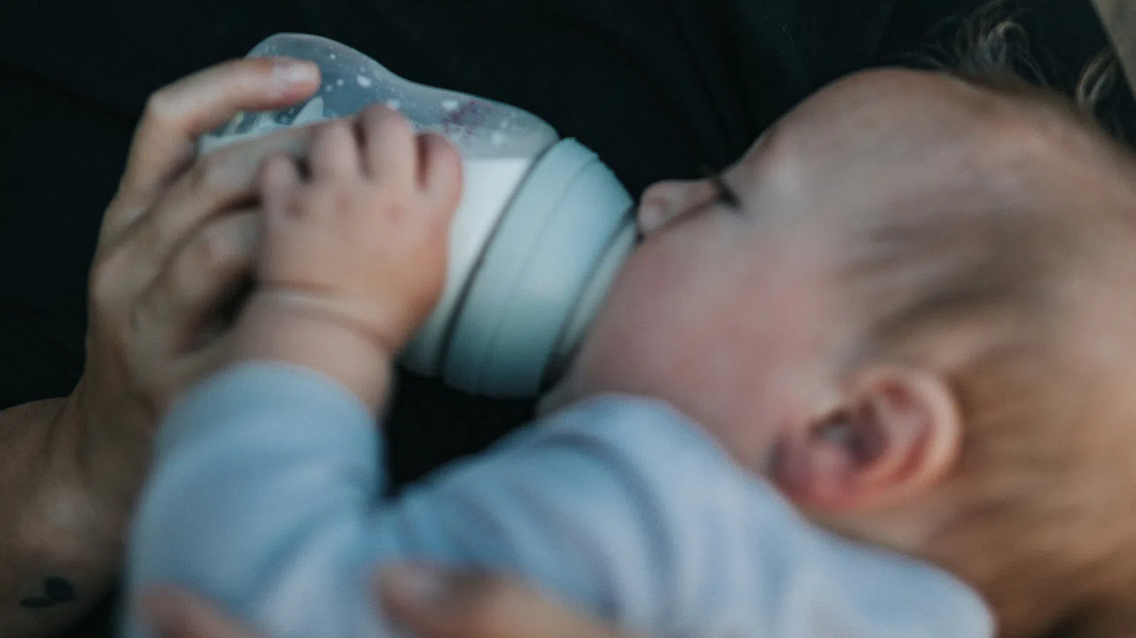 Nestle и Danone са в прицела на френско разследване заради токсини в бебешки храни