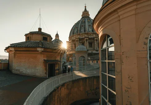 Коктейл под купола на Микеланджело: Ватикана предлага светски емоции на посетителите си