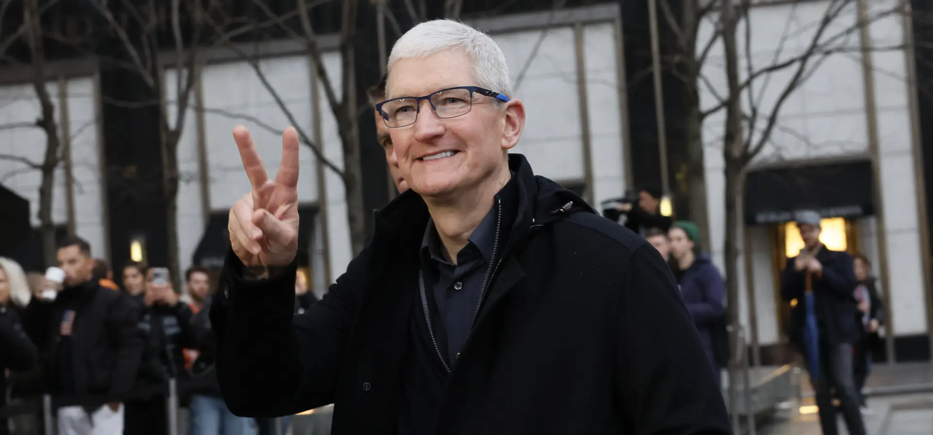 Някои AI функции на Apple Intelligence може да струват на потребителите ...