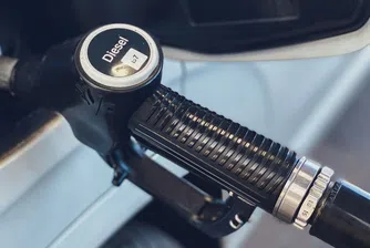 Цените на дизела в САЩ скочиха до 5 долара за галон – най-високото ниво от 2022 г.