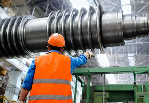 България е сред шампионите по растеж на БВП в ЕС – но отразява ли се той на доходите