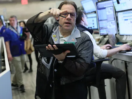 Уолстрийт закри на зелено в сряда, докато инвеститорите остават фокусирани върху преговорите с Иран