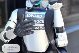 Робот с диамантен Rolex: Как предприемачи от Полша превърнаха китайски хуманоид в маркетингова сензация?