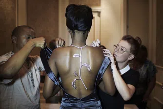 Срив в цените и лабораторна конкуренция: Ще останат ли диамантите символ на лукс?