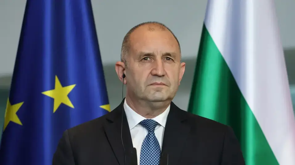 Румен Радев: Няма противоречие в позицията на правителството по отношение на войната в Украйна