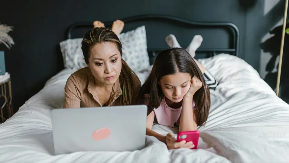 Meta ще позволи на родителите да четат чатове на децата с AI