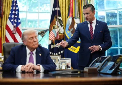 САЩ изпращат още войски в Близкия изток, въпреки оптимизма на Тръмп за преговорите с Иран