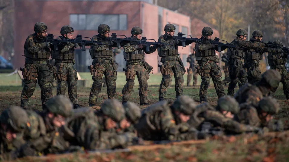 Берлин влиза в режим „готови до 2029 г.“ с рекорден скок на военните разходи